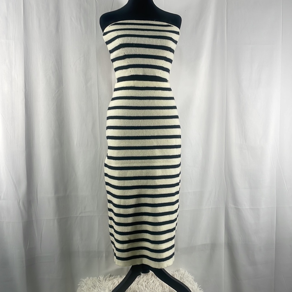 Strapless 2 piece sweater dress, skirt,tube top, black,white,stripped, Large,New - Picture 6 of 6